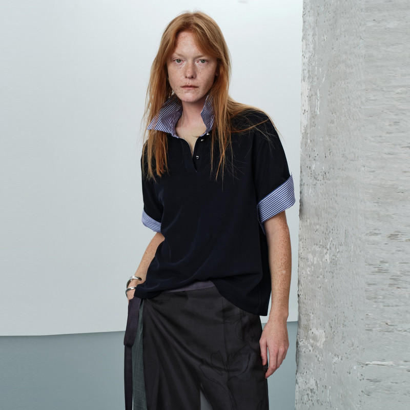 uti尤缇2026夏季新款 藏青色纯棉假两件短袖T恤女上衣UL230109628