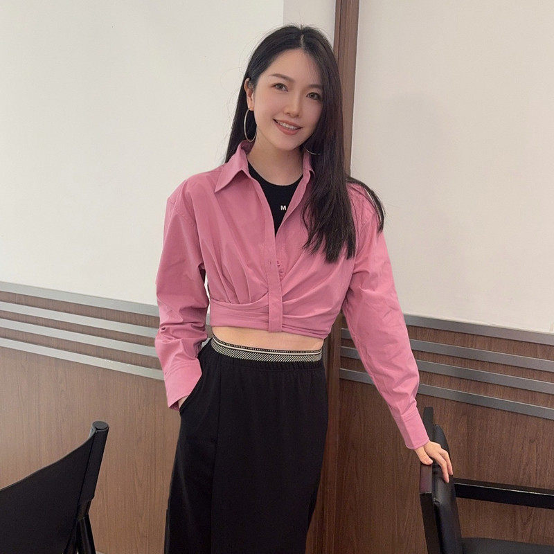 uti尤缇2025春季新款 粉色捏褶短款衬衫女上衣MK122142616联名款