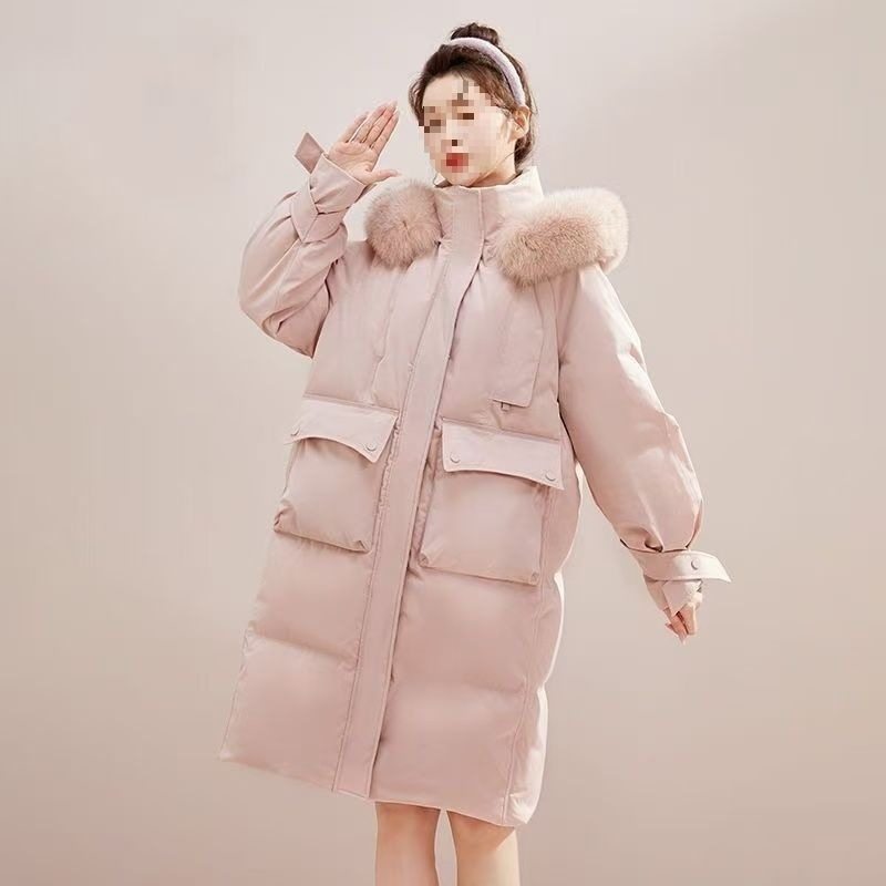 狐狸设计感毛领2024年冬季羽绒服