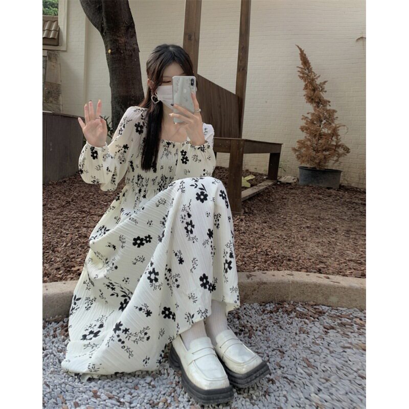 法式干枯玫瑰碎花连衣裙秋冬女装年新款气质显瘦长裙子女神范