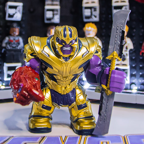 灭霸钢铁侠无限宝石小人仔