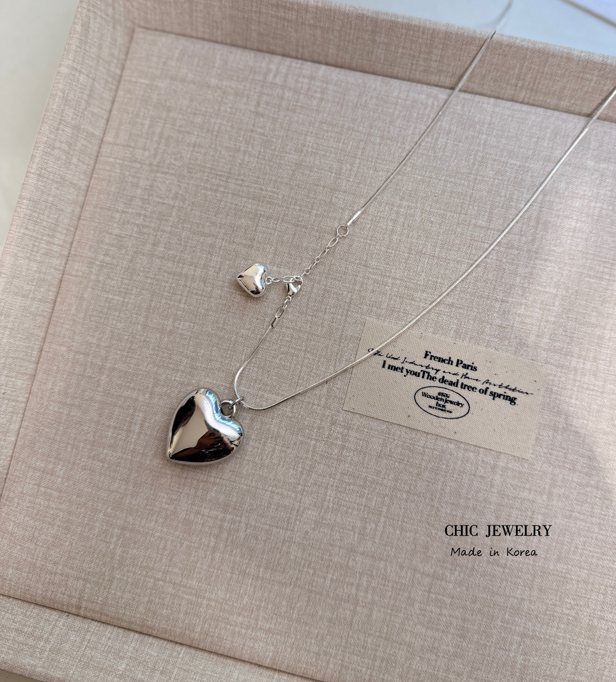 CHIC JEWELRY韩国东大门新款银色爱心吊坠细款蛇骨链百搭黑银项链