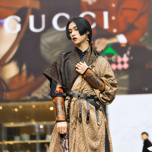 等云来2022复原款唐圆领袍唐半臂