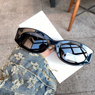 正确字母版 M系窄框猫眼太阳眼镜女11W复古黑框遮阳墨镜 露思同款