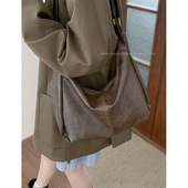 美拉德复古斜挎包包女2023新款 潮韩国托特包百搭大容量单肩包