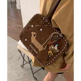 英伦复古刺绣小狗公文包包女2025新款 卡通双肩包大容量背包 潮时尚