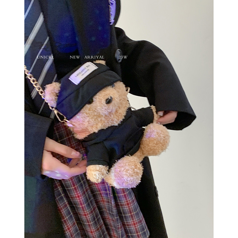 时尚斜挎包可爱小熊包包