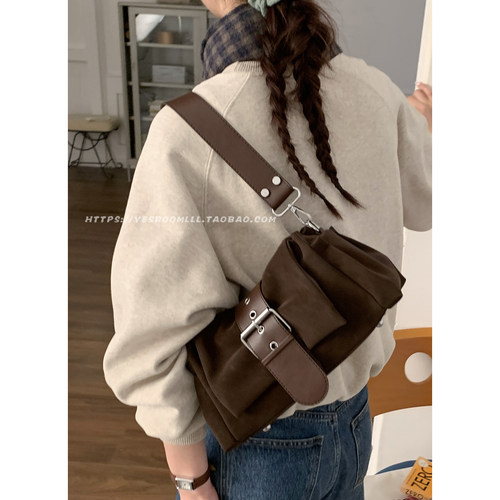 腋下包包女式2025新款秋冬复古时尚单肩包高级感百搭通勤斜挎包