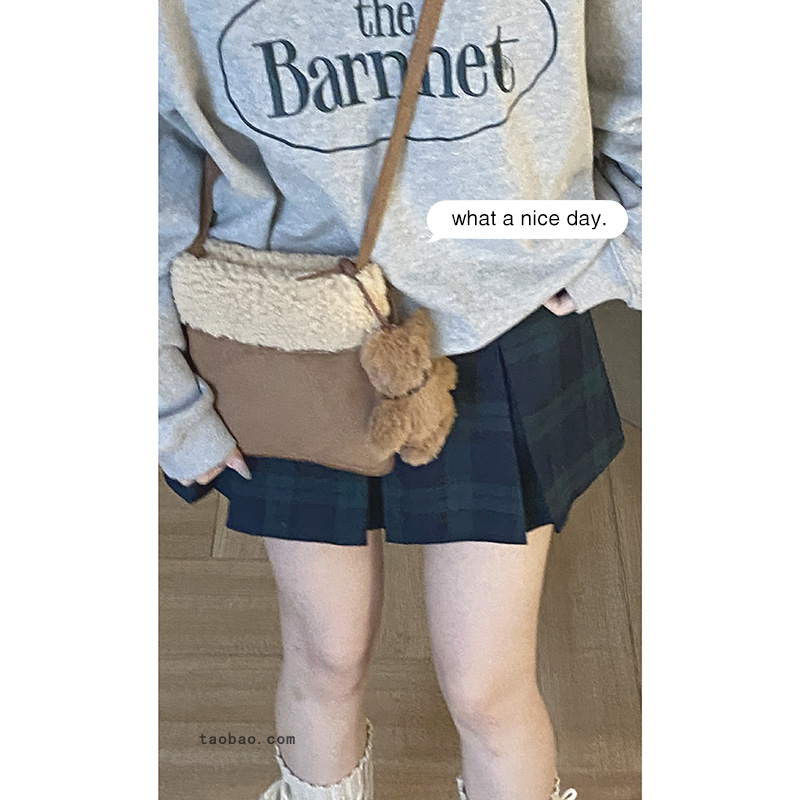 卡乐儿秋冬手套包包女2024新款潮韩国毛绒包包斜挎鹿皮绒毛毛包