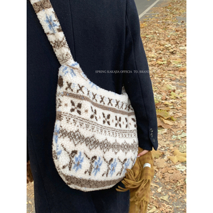 学院风毛呢托特包大容量斜挎包 潮时尚 冬季 可爱毛绒包包女2025新款