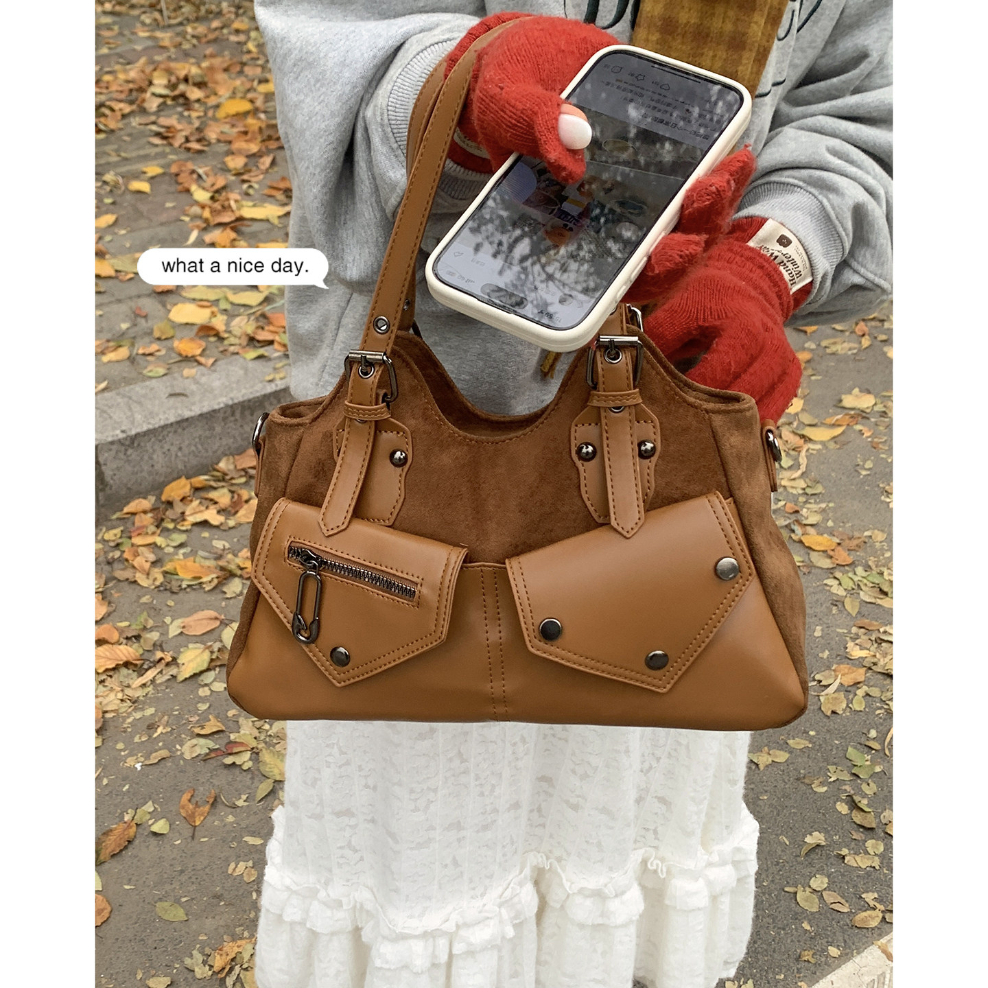 卡乐儿美拉德复古大容量机车包