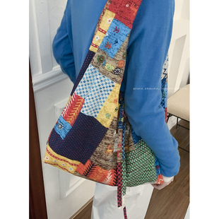 懒散风碎花布包包女2025新款潮时尚韩国托特包学院风大容量腋下包