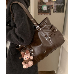 美拉德复古机车包包女冬季2025新款潮时尚韩国托特包单肩通勤包