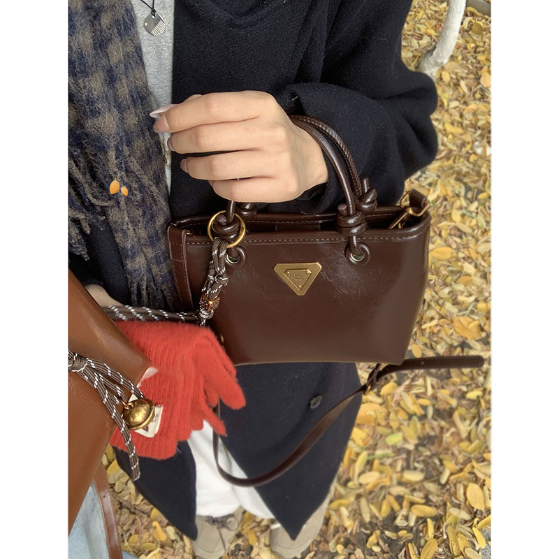 复古手提菜篮子包包女秋冬2024新款潮时尚韩国小托特包百搭斜挎包,箱包皮具/热销女包/男包,腋下包,淘宝优惠券,粉丝福利购,淘宝优惠卷