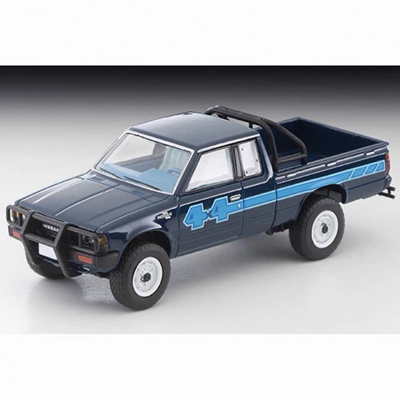 25年2月 TOMYTEC TLV LV-N321b Nissan Truck 4X4 King Cab 蓝色