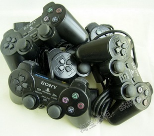 PS2游戏机 原装震动手柄 黑色二手按键良好 手感舒适 正品A柄