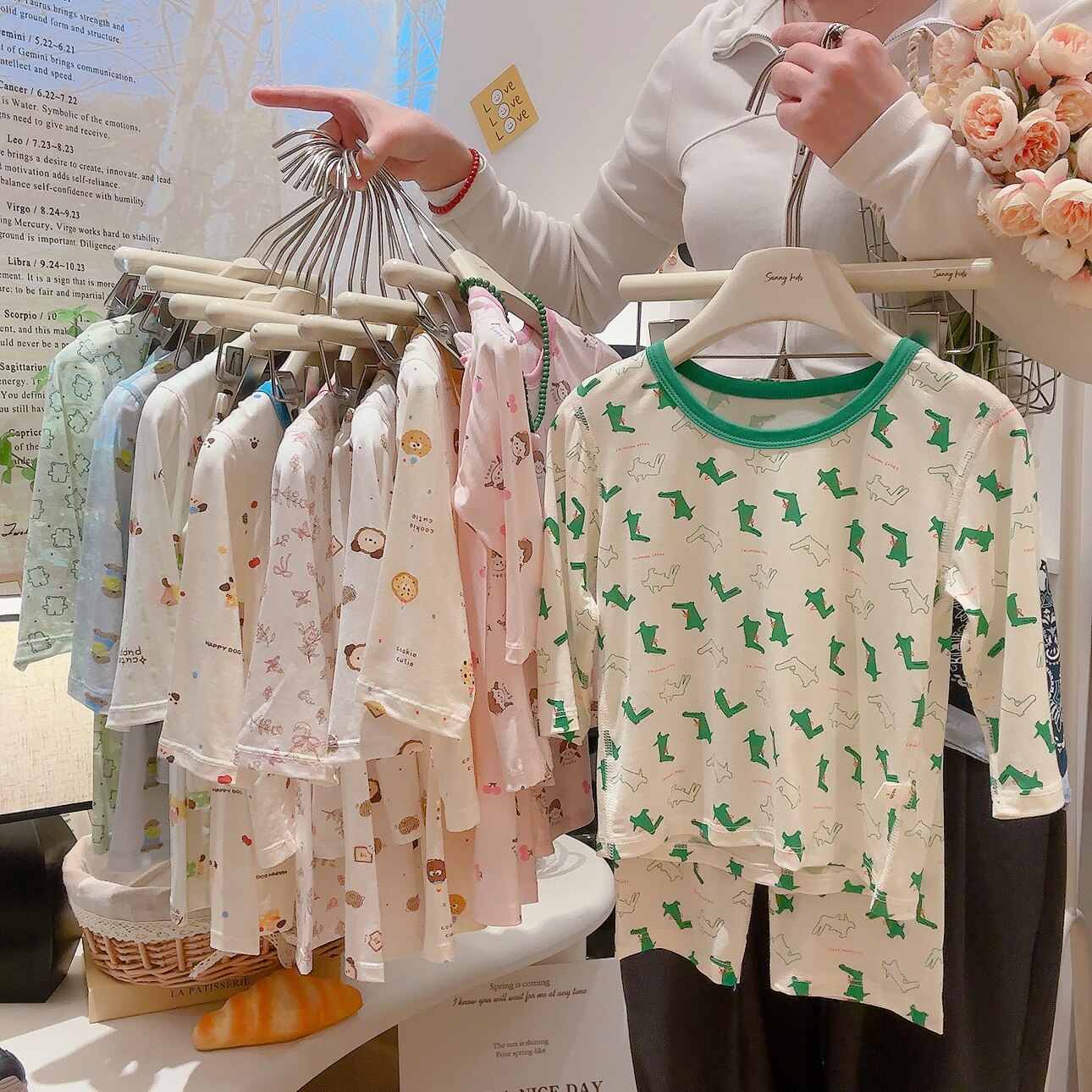 儿童睡衣套装透气薄款空调服家居服无骨天丝家居服套装男童女童