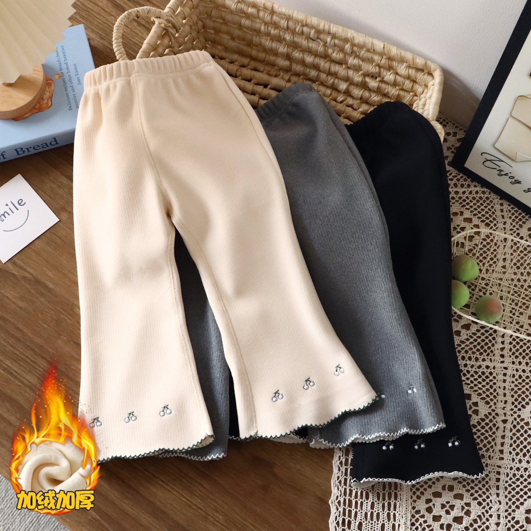 女宝喇叭裤加绒打底裤外穿长裤秋款韩版洋气宝宝樱桃刺绣加绒百搭