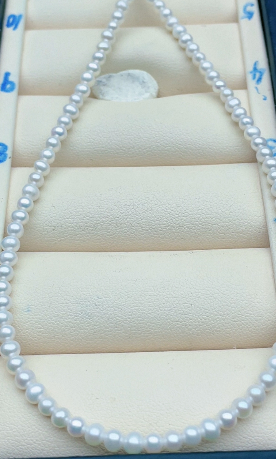 3.5mm左右近圆微瑕赔米开单