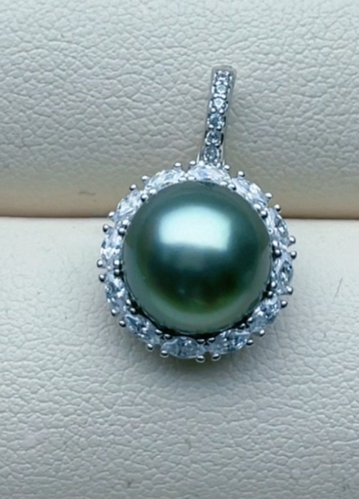 10.4mm海水大溪地牛油果绿