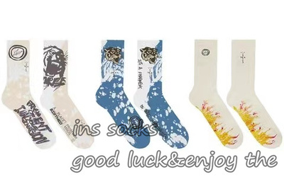 藤原浩艺术家联名运动袜男