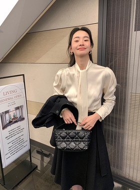 法式别致蝴蝶结衬衫女2026早春新款设计感小众上衣气质叠穿衬衣