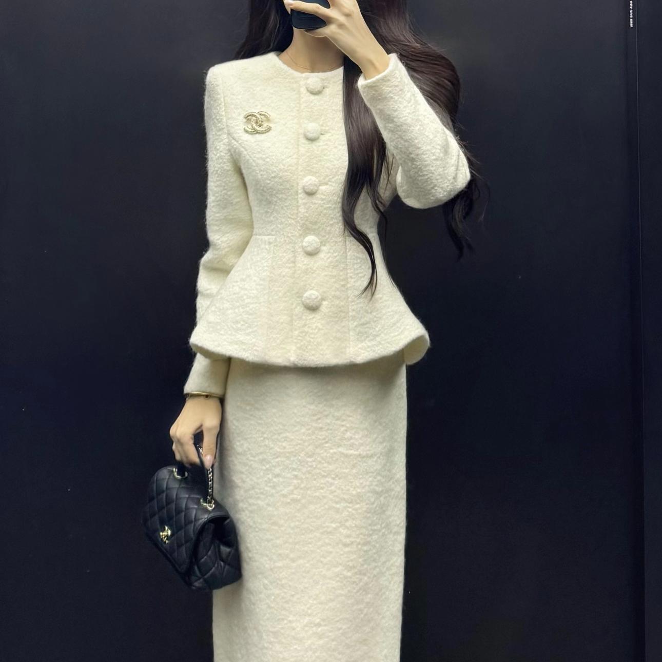 财阀大小姐白色羊毛时尚套装