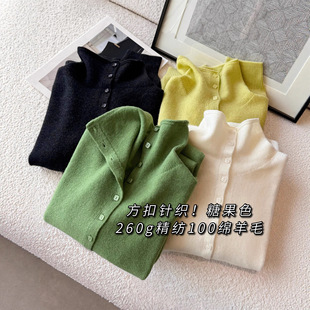 PRISCA/纯羊毛方糖扣翻领无缝针织开衫高领内搭长袖毛衣外套女