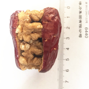 甜甜家红枣夹核头仁抱抱果孕期坚果零食散装 500g新疆大枣核桃仁