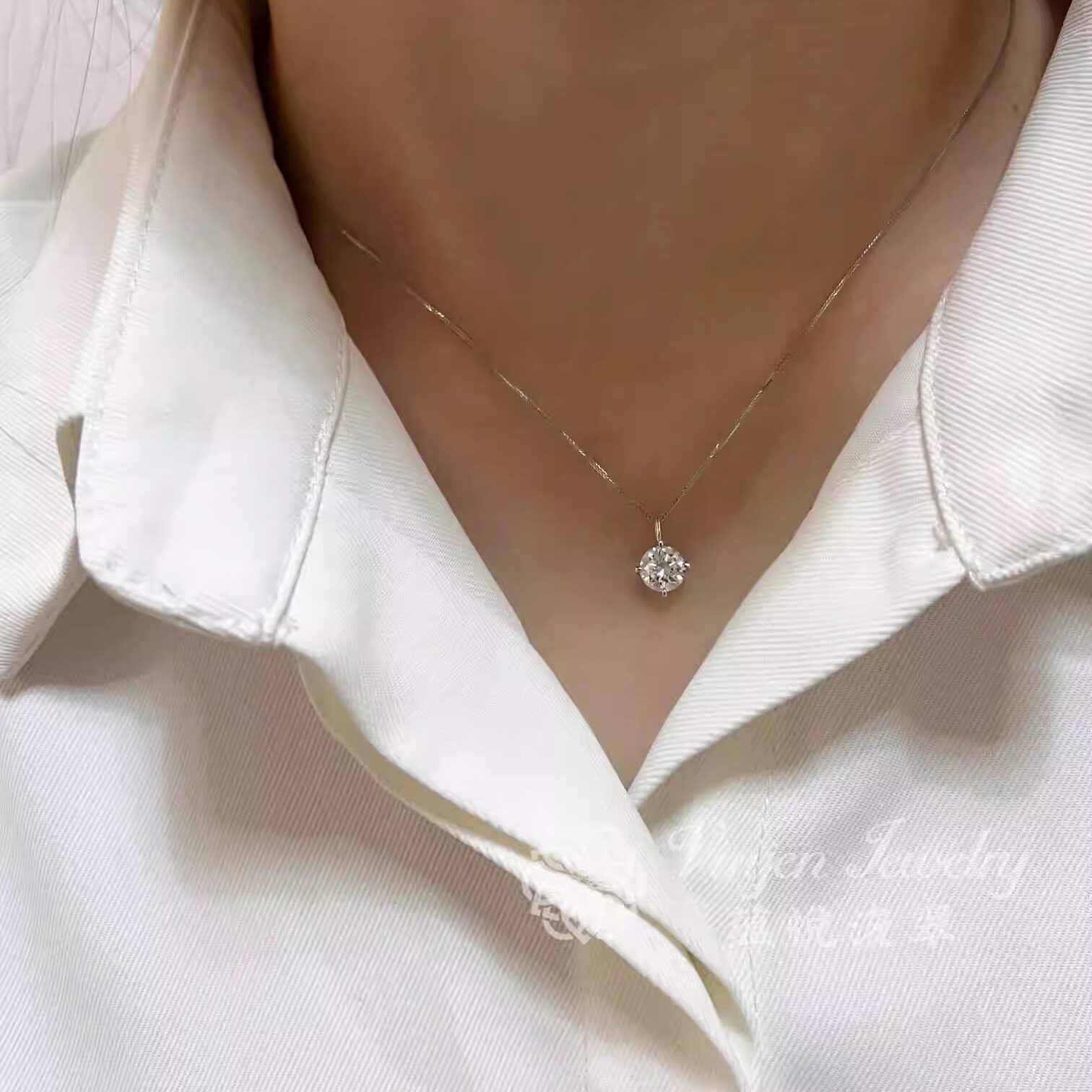 伟德国际90亿出口泡汤！印度钻石业遭美关税重击130万工人饭碗难保