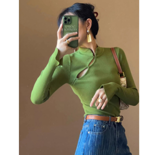 新中式镂空立领针织打底衫女秋季国风修身毛衣内搭牛油果绿色上衣