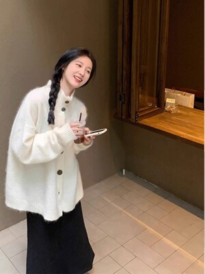 日系温柔风设计感小众外搭针织衫