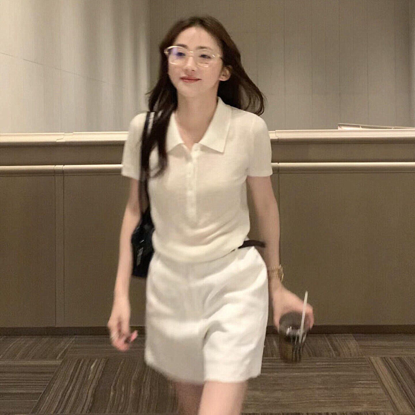 高智感简约白色针织polo衫T恤女夏季老钱风穿搭正肩修身短袖上衣