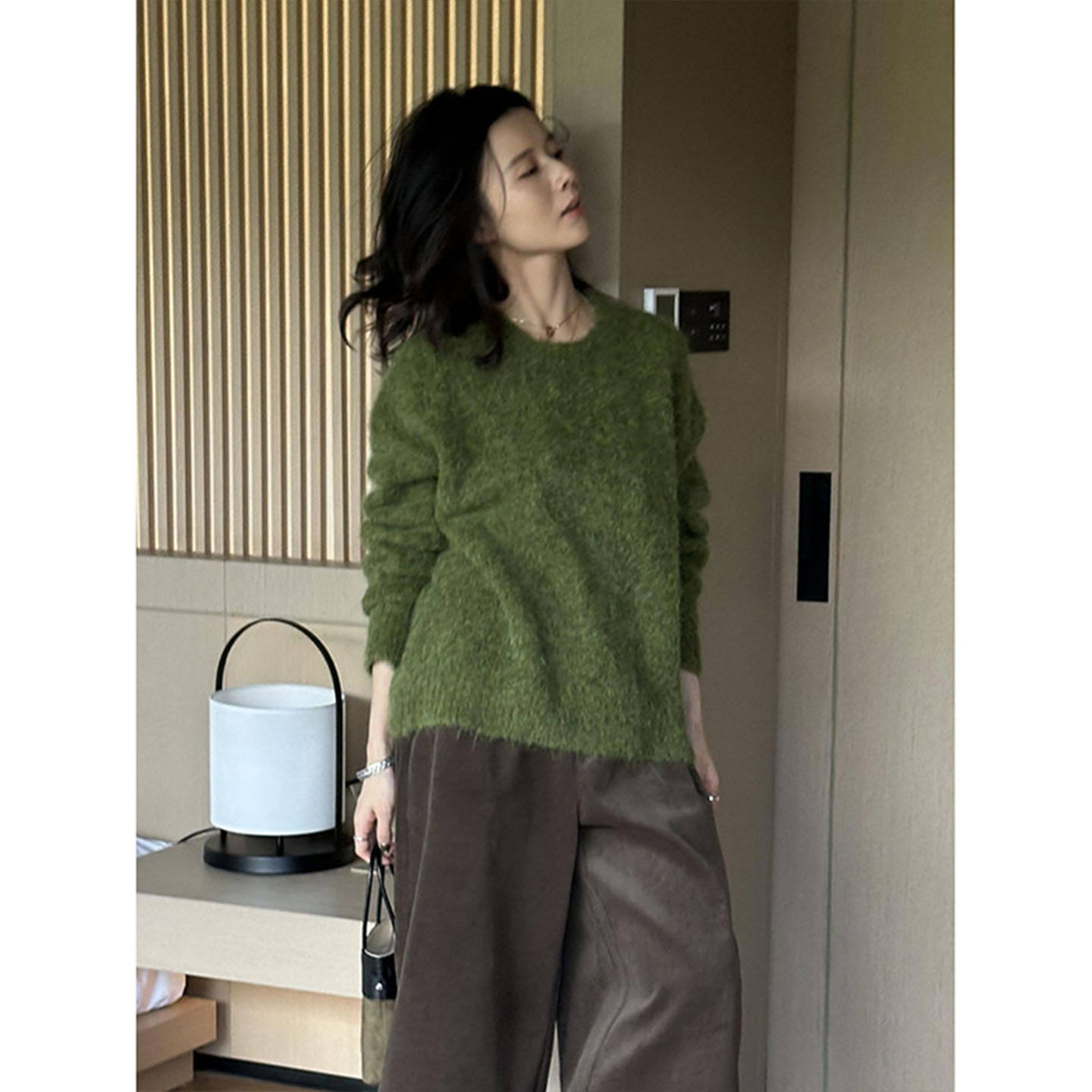 牛油果绿马海毛毛衣高级感针织衫