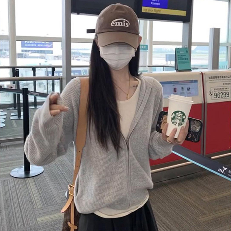 韩系连帽针织开衫松弛感毛衣外套