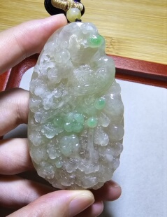 涅槃翡翠渊 冰肌裹蜜色 清光浮霓裳 栖身琉璃界 凤凰挂件 翡翠