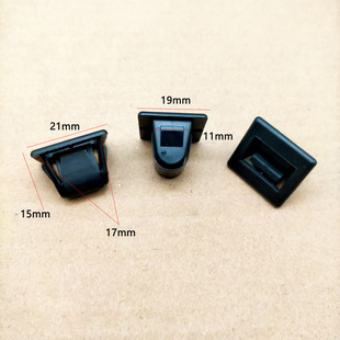 适用雪铁龙C5汽车前排座椅储物箱扶手箱杂物箱开关锁扣卡扣方卡子