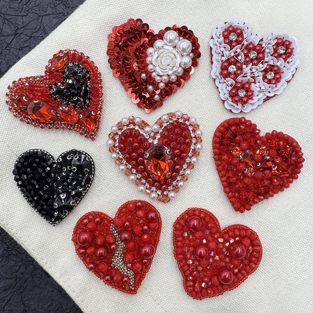 新款 新年红色爱心贴花刺绣亮片贴布补丁贴衣服装饰贴花布贴花边