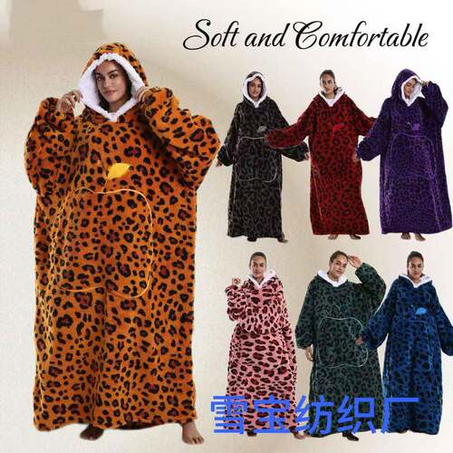 Wearable Blanket Coat with Large Apple Pockets Leopard