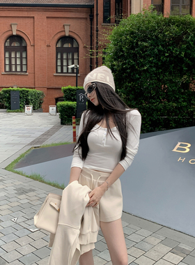 09/01 10AM MINI STUDIO徐琳长袖T恤