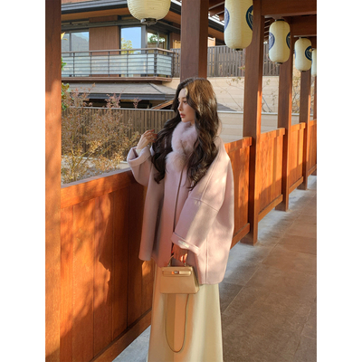 12/23  10AM 徐琳「苏黎世千金」真毛领短款斗篷双面呢大衣