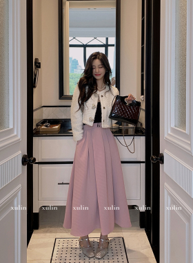 MINI STUDIO徐琳秋季换新  立体华夫格OL风高腰压褶立裁半裙