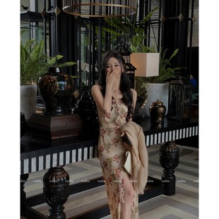 MINI 「花间曼舞」大开叉剪裁碎花裙繁花系列 STUDIO徐琳