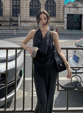 MINISTUDIO徐琳「艺术缪斯」松弛荡领挂脖露背上衣阔腿裤绒感套装