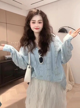 慵懒风蓝色钩花镂空连帽衬衫上衣女2025春夏独特别致长袖防晒开衫