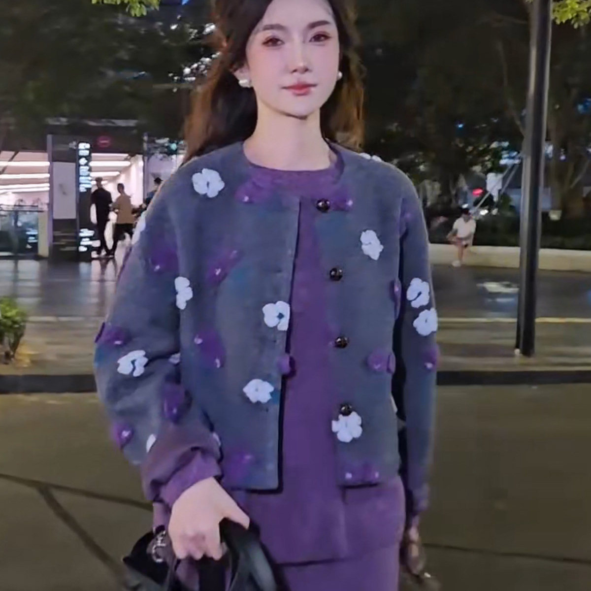 小香风立体花长袖外套女短款2025秋冬新款小个子圆领宽松显瘦上衣,女装/女士精品,短外套,淘宝优惠券,粉丝福利购,淘宝优惠卷