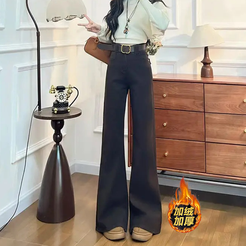 加绒咖啡色不贴腿喇叭牛仔裤女秋冬2025新款气质爆款百搭拖地裤子