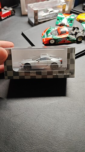 DCT 1:64 Lexus雷克萨斯 LFA 车模
