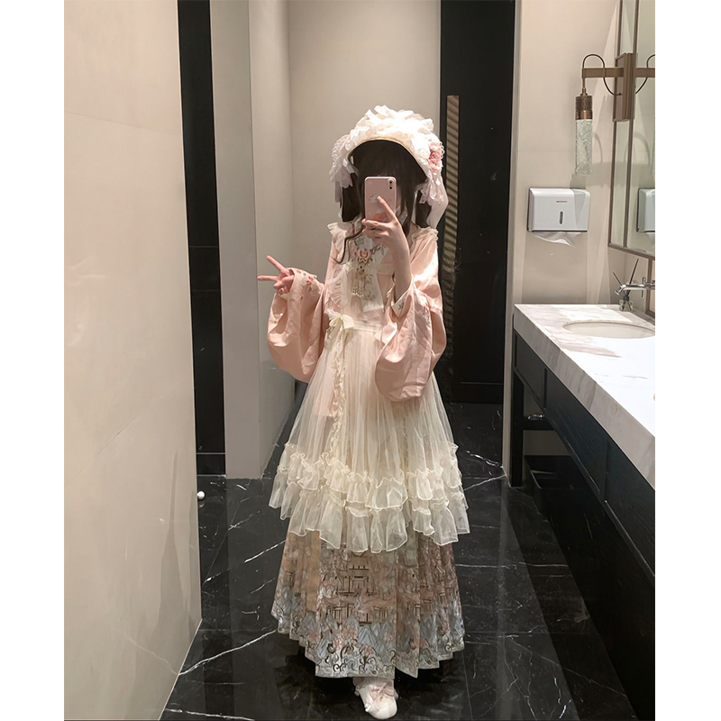 粉色汉洋折衷汉服女明制琵琶袖交领上衣马面裙洛丽塔lolita裙甜美