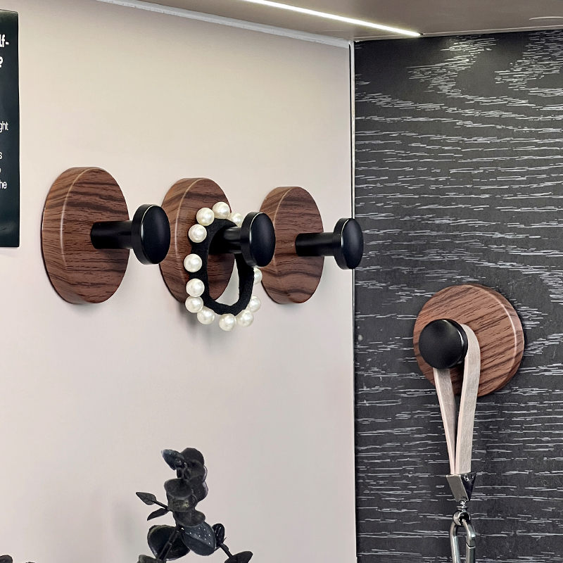 胡桃木纹吸盘挂钩壁挂式置物架